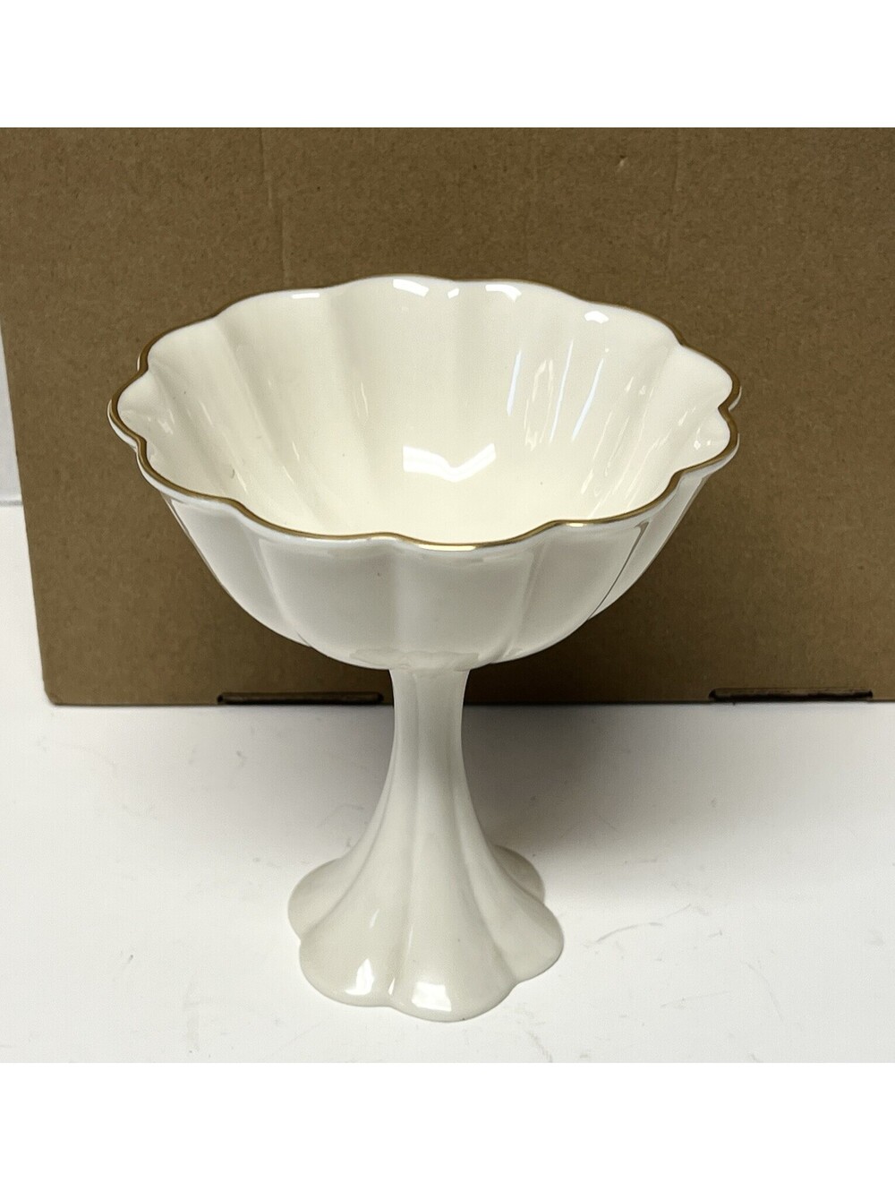 Lenox Compote Pedestal Footed Candy Dish w/ Gold Trim & Scalloped Fluted Detail